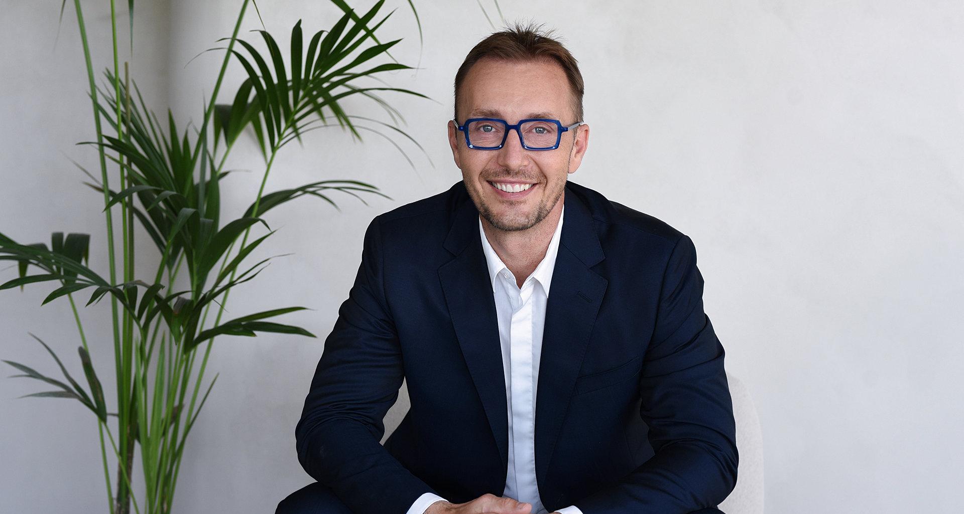 Dr Iván Gyula hc. prof.